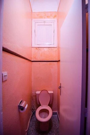 Imagen de la habitación del Hotel H&ocirc;tel El Ayachi. Foto 8