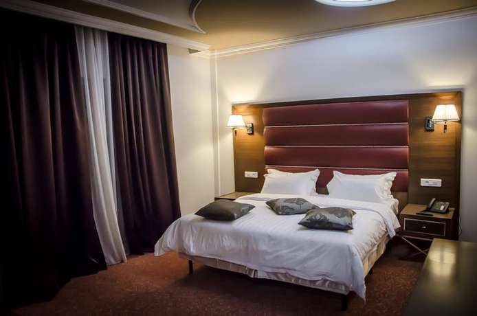 Imagen de la habitación del Hotel H&ocirc;tel El Bey. Foto 2