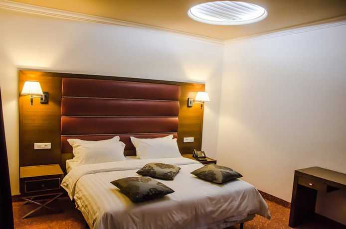 Imagen de la habitación del Hotel H&ocirc;tel El Bey. Foto 3