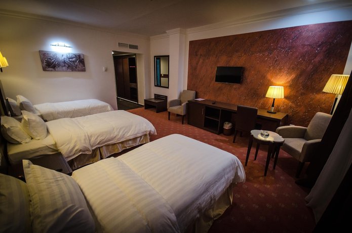 Imagen de la habitación del Hotel H&ocirc;tel El Bey. Foto 4
