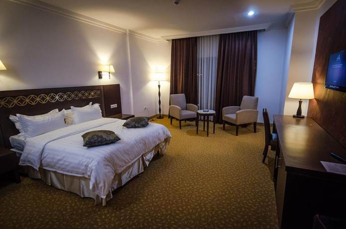 Imagen de la habitación del Hotel H&ocirc;tel El Bey. Foto 9