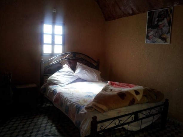 Imagen de la habitación del Hotel H&ocirc;tel El Fayja. Foto 6