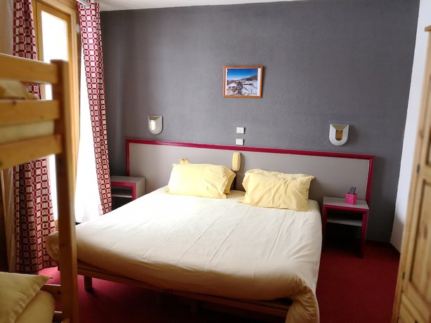 Imagen de la habitación del Hotel Hôtel Espace. Foto 8