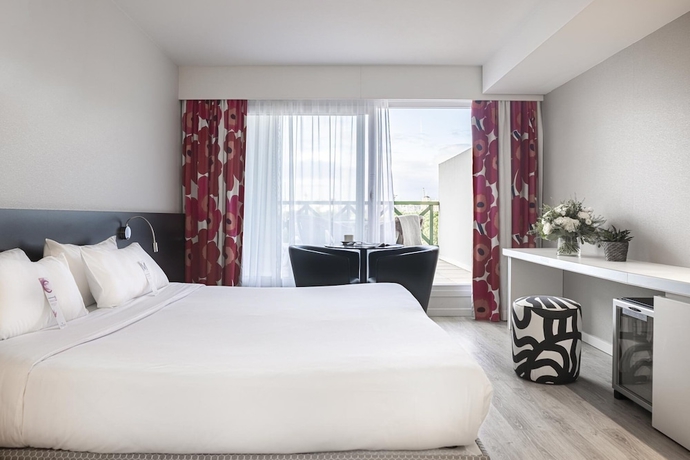 Imagen de la habitación del Hotel Hôtel Et Spa Serge Blanco. Foto 6