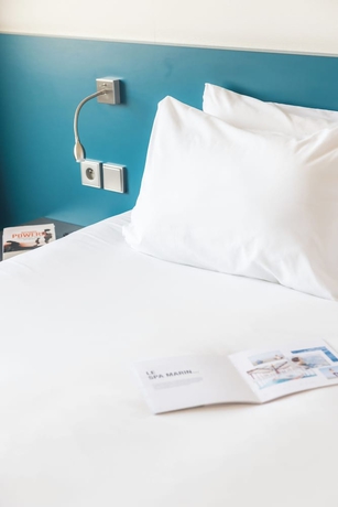 Imagen de la habitación del Hotel Hôtel Et Spa Serge Blanco. Foto 9