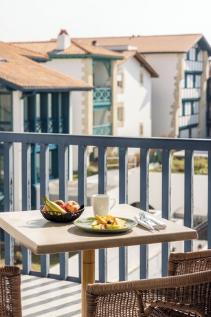 Imagen de la habitación del Hotel Hôtel Et Spa Serge Blanco. Foto 16