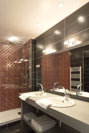 Imagen de la habitación del Hotel H&ocirc;tel Etch&eacute;ma&iuml;t&eacute;. Foto 12