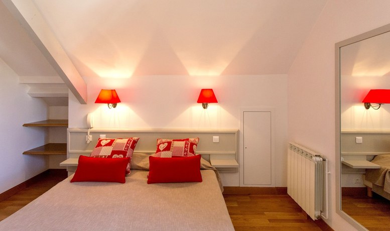 Imagen de la habitación del Hotel H&ocirc;tel Etch&eacute;ma&iuml;t&eacute;. Foto 15