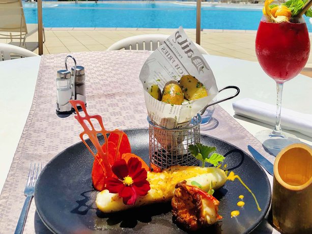 Imagen del bar/restaurante del Hotel Hôtel Exsel Créolia. Foto 11