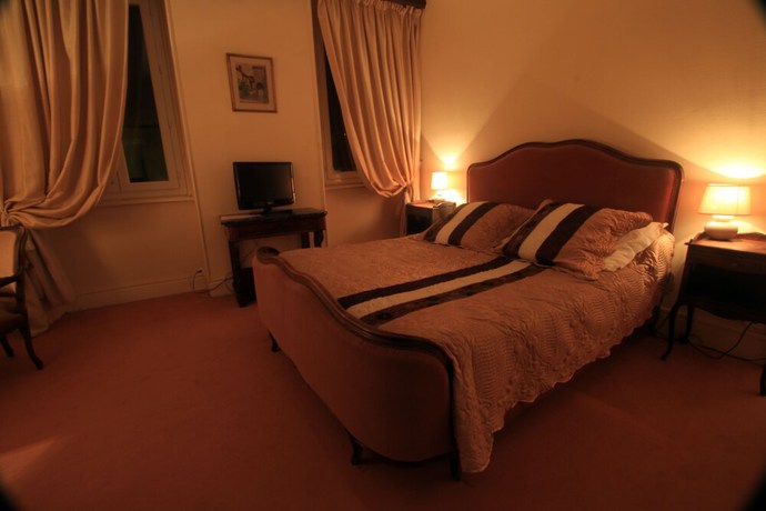 Imagen de la habitación del Hotel Hôtel Eychenne. Foto 11