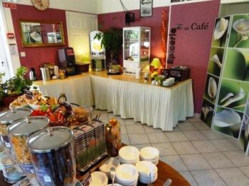 Imagen de los exteriores del Hotel H&ocirc;tel Ferme De La Raterie. Foto 14