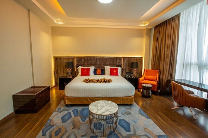 Imagen de la habitación del Hotel H&ocirc;tel Fleur De Lys Point E. Foto 7