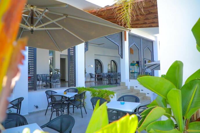 Imagen general del Hotel H&ocirc;tel GA&Iuml;A. Foto 4