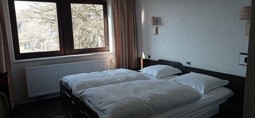 Imagen de la habitación del Hotel Hôtel Grand-Champ. Foto 3