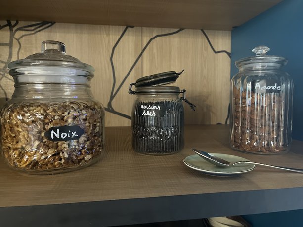 Imagen del bar/restaurante del Hotel Hôtel Greet Orthez Bearn. Foto 9