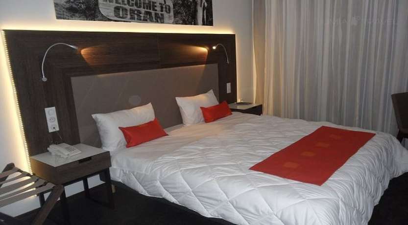 Imagen de la habitación del Hotel H&ocirc;tel Hadil. Foto 3