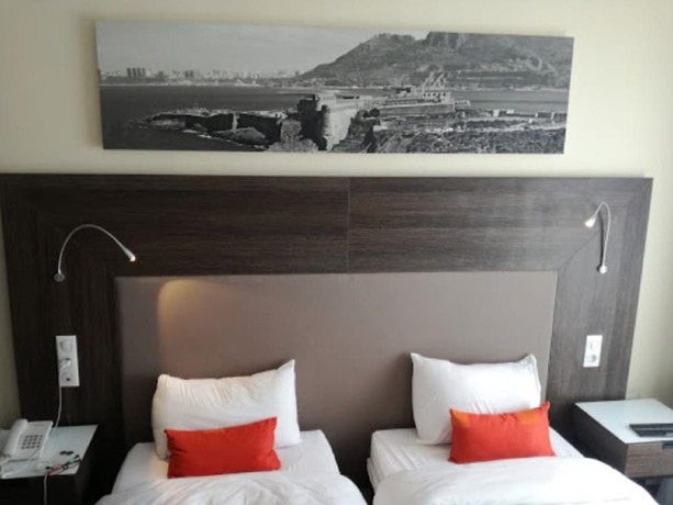 Imagen de la habitación del Hotel H&ocirc;tel Hadil. Foto 5