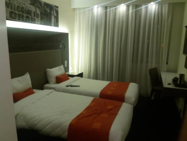 Imagen de la habitación del Hotel H&ocirc;tel Hadil. Foto 6