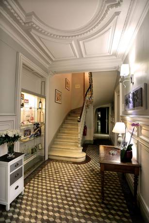 Imagen de los interiores del Hotel H&ocirc;tel Henri IV, COUTRAS. Foto 20