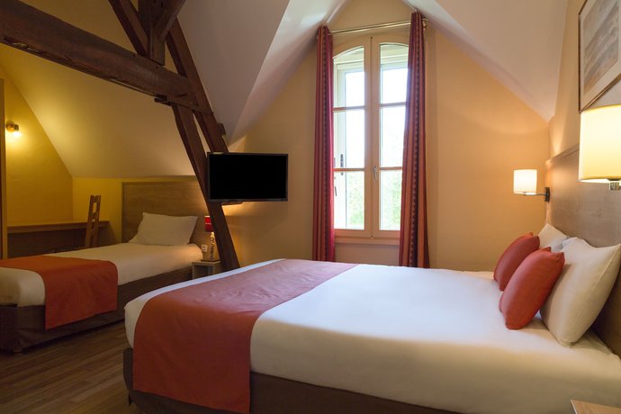 Imagen de la habitación del Hotel H&ocirc;tel Henri IV, COUTRAS. Foto 11