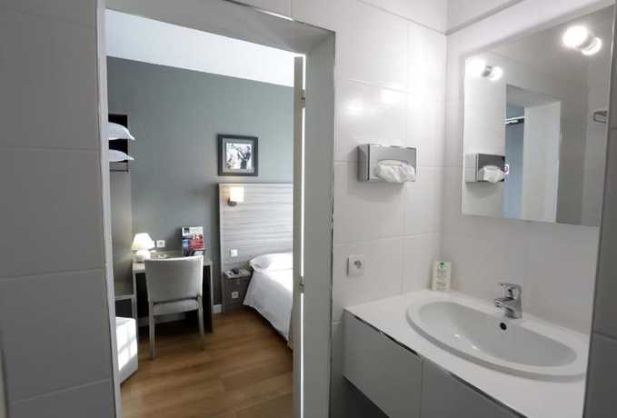 Imagen de la habitación del Hotel H&ocirc;tel Henri IV, COUTRAS. Foto 14