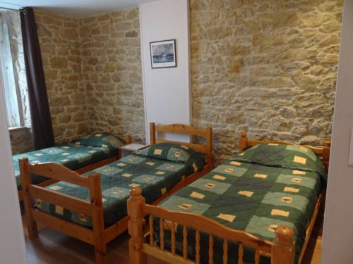 Imagen de la habitación del Hotel H&ocirc;tel Hermance. Foto 16