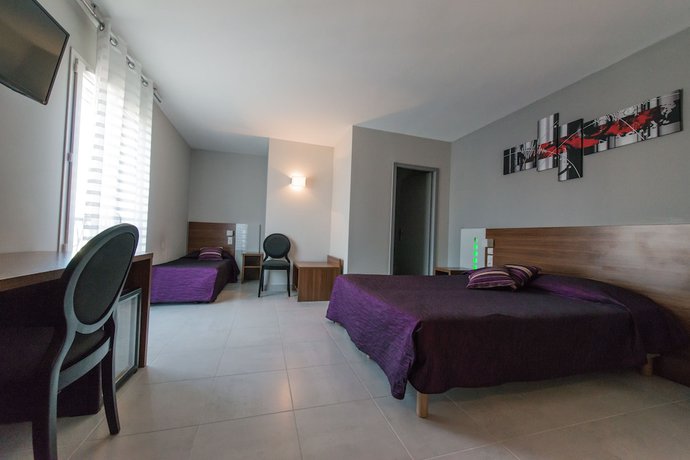 Imagen de la habitación del Hotel H&ocirc;tel Holidays and Work. Foto 3
