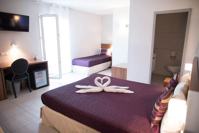 Imagen de la habitación del Hotel H&ocirc;tel Holidays and Work. Foto 4