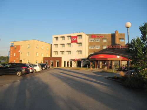Imagen general del Hotel Hôtel Ibis Pontivy. Foto 1