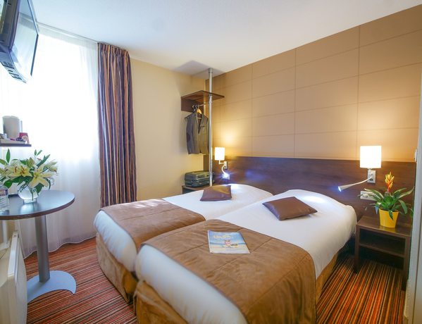 Imagen de la habitación del Hotel H&ocirc;tel Inn Design Alencon Resto Novo. Foto 9