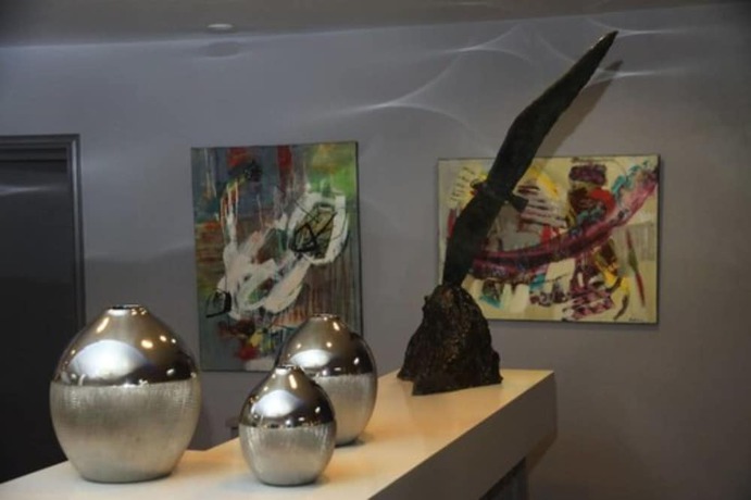 Imagen de los interiores del Hotel H&ocirc;tel Isola. Foto 9