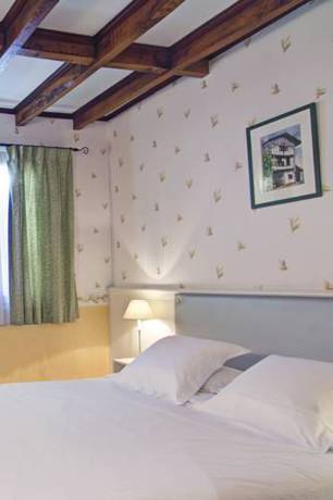 Imagen de la habitación del Hotel Hôtel Ithurria. Foto 6