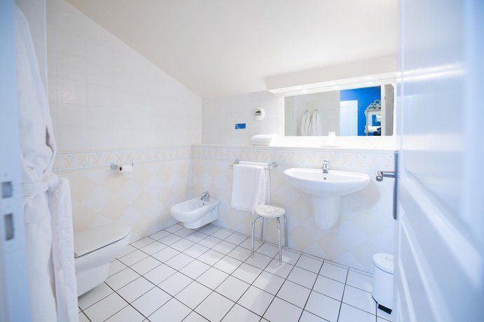 Imagen de la habitación del Hotel Hôtel Ithurria. Foto 10