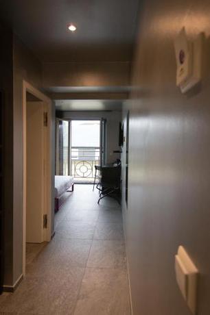 Imagen de la habitación del Hotel H&ocirc;tel JJ32 Luxembourg Centre Gare. Foto 8