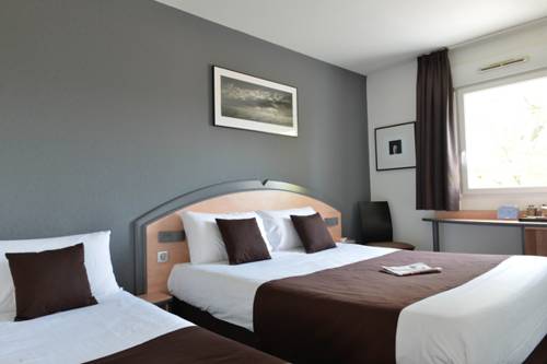 Imagen de la habitación del Hotel Hôtel Kyriad Brive Ouest. Foto 9