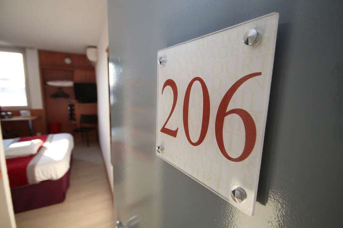 Imagen de la habitación del Hotel H&ocirc;tel Kyriad Martigues Sud. Foto 4