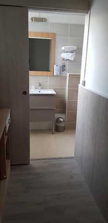 Imagen de la habitación del Hotel H&ocirc;tel Kyriad Martigues Sud. Foto 10