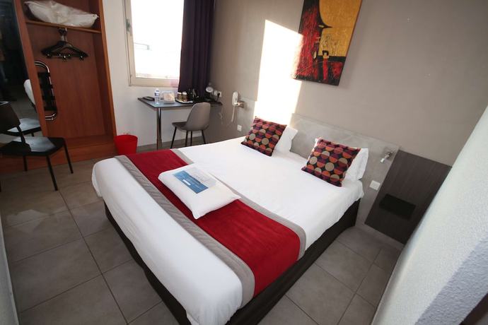 Imagen de la habitación del Hotel H&ocirc;tel Kyriad Martigues Sud. Foto 11