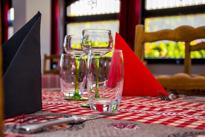 Imagen del bar/restaurante del Hotel Hôtel L\'Écu D\'Alsace. Foto 2