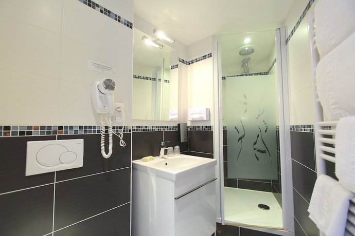Imagen de la habitación del Hotel Hôtel L\'Escale. Foto 3