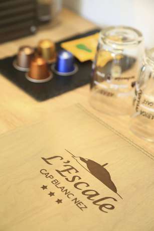 Imagen de la habitación del Hotel Hôtel L\'Escale. Foto 10