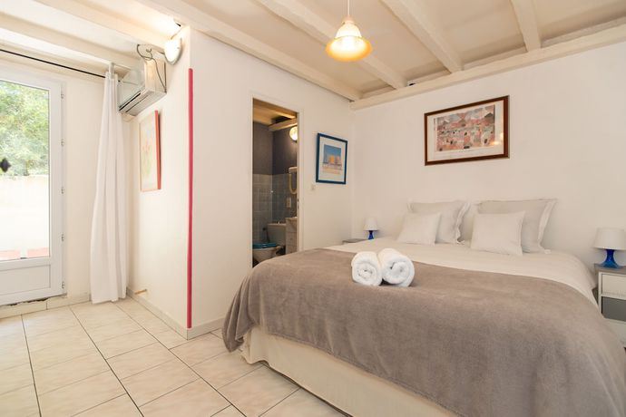 Imagen de la habitación del Hotel H&ocirc;tel L\'Escalet. Foto 5