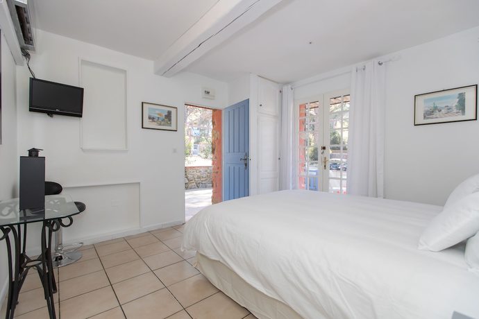 Imagen de la habitación del Hotel H&ocirc;tel L\'Escalet. Foto 8