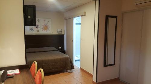 Imagen general del Hotel Hôtel L\'Hacienda. Foto 2