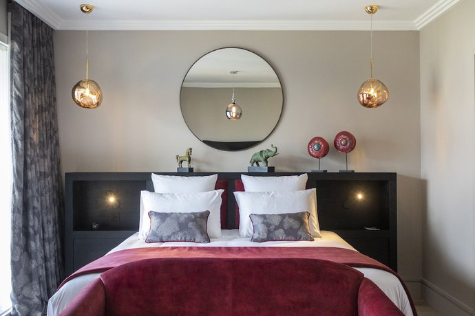 Imagen de la habitación del Hotel H&ocirc;tel L'Incomparable by Les Etincelles. Foto 4