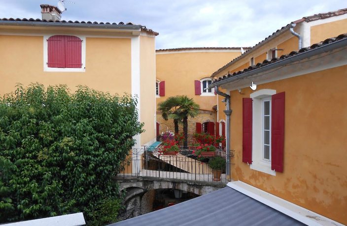 Imagen de los exteriores del Hotel H&ocirc;tel L\'Oronge. Foto 19
