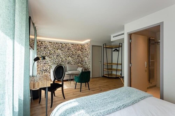Imagen de la habitación del Hotel H&ocirc;tel L\'Ouvr&eacute;e Restaurant le 428. Foto 14