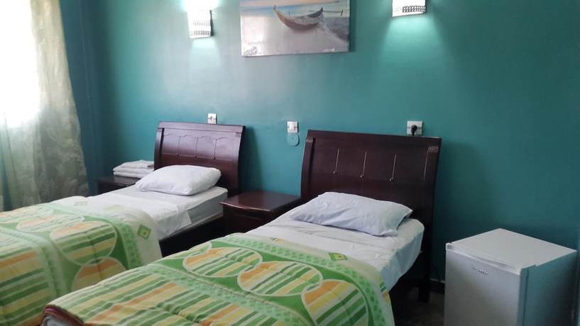 Imagen de la habitación del Hotel H&ocirc;tel La Brise. Foto 6
