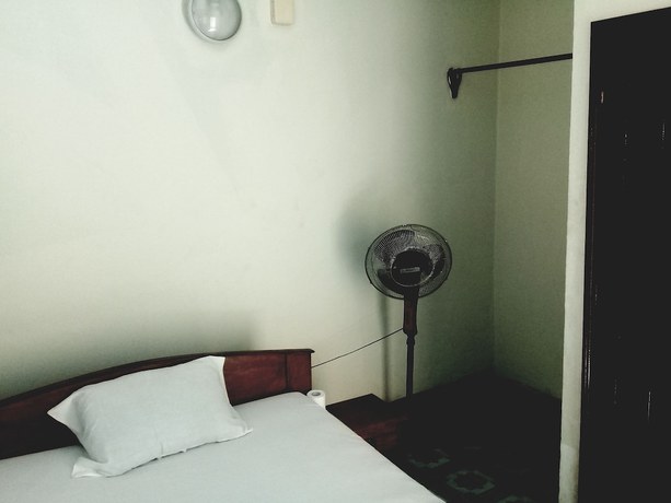 Imagen de la habitación del Hotel H&ocirc;tel La Cachette Des Copains. Foto 6