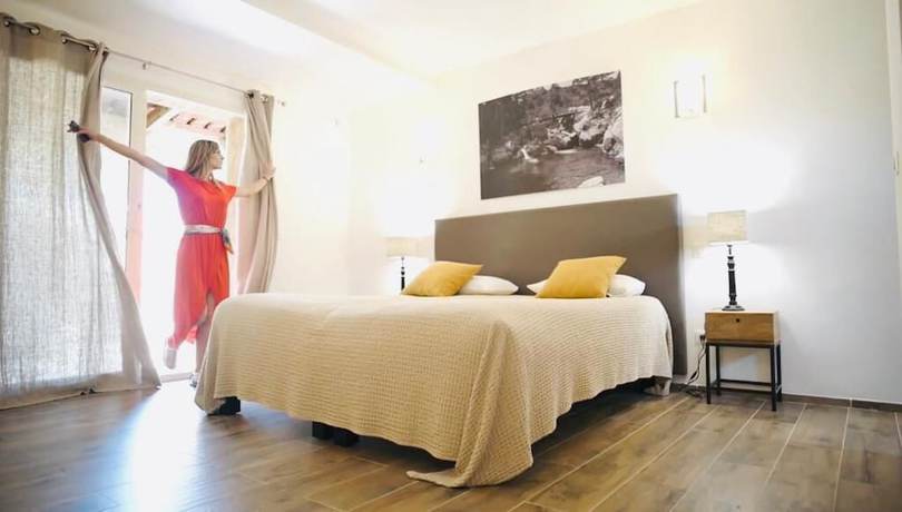 Imagen de la habitación del Hotel Hôtel La Casa Rossa and Spa. Foto 7